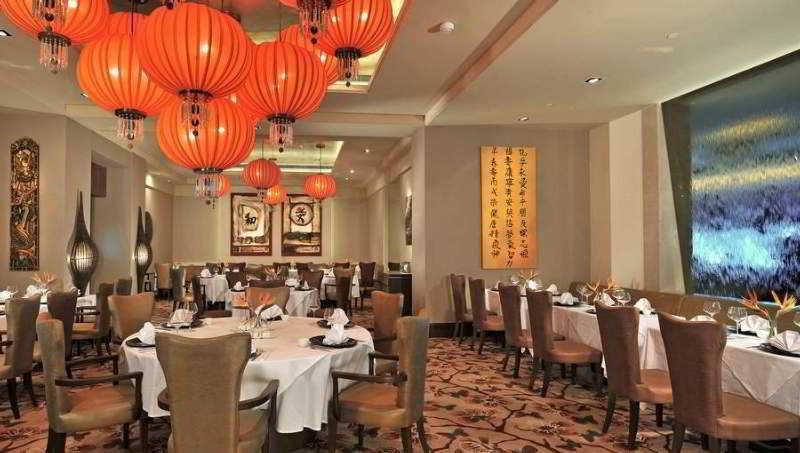 Radisson Hitec Hotel 5*
